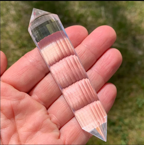 10cm 24 Sides Clear Quartz Crystal Double Vogel Point for Decoration Vogel Cut Quartz Crystal Point