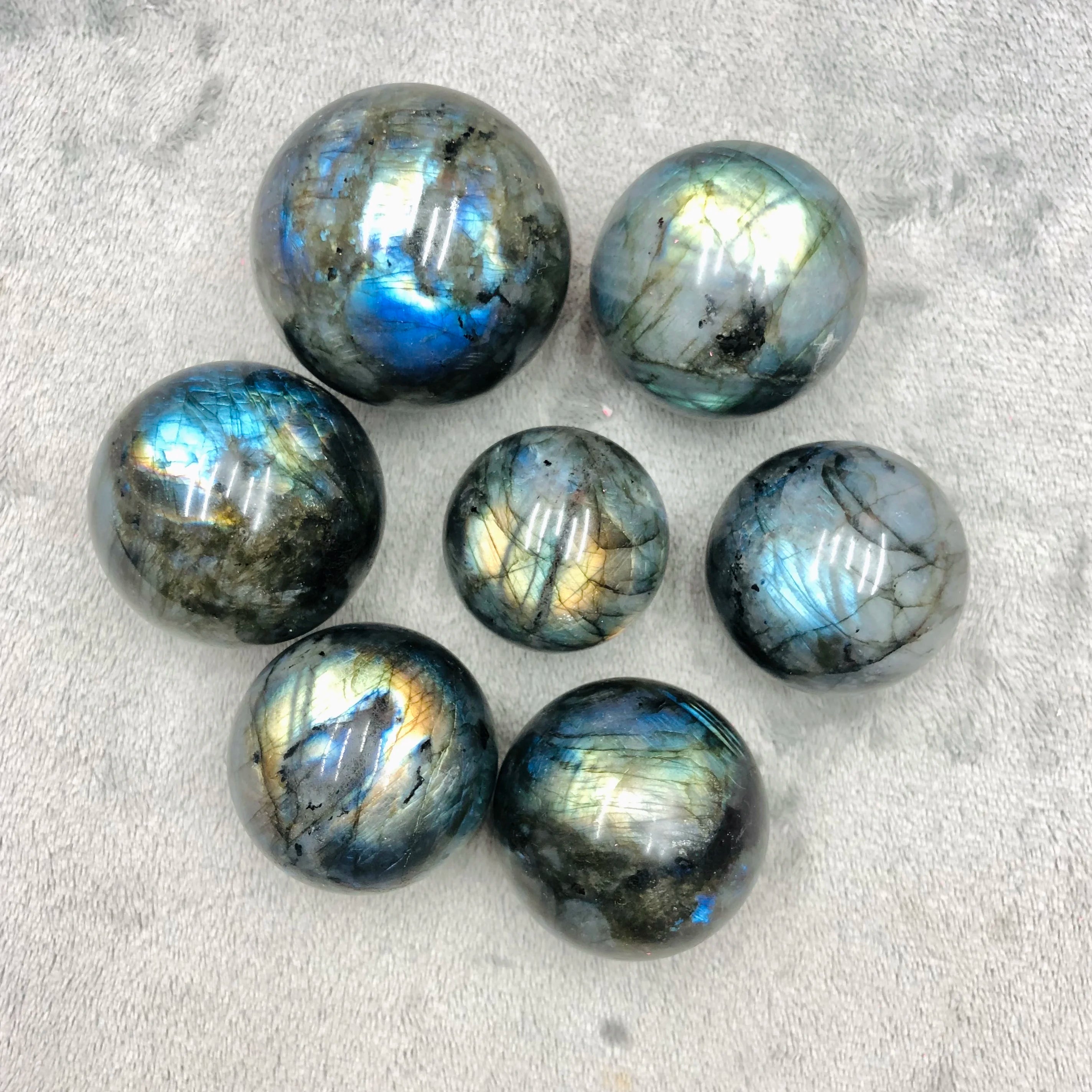 Selling Natural Crystal Stone Labradorite Sphere Crafts Stone