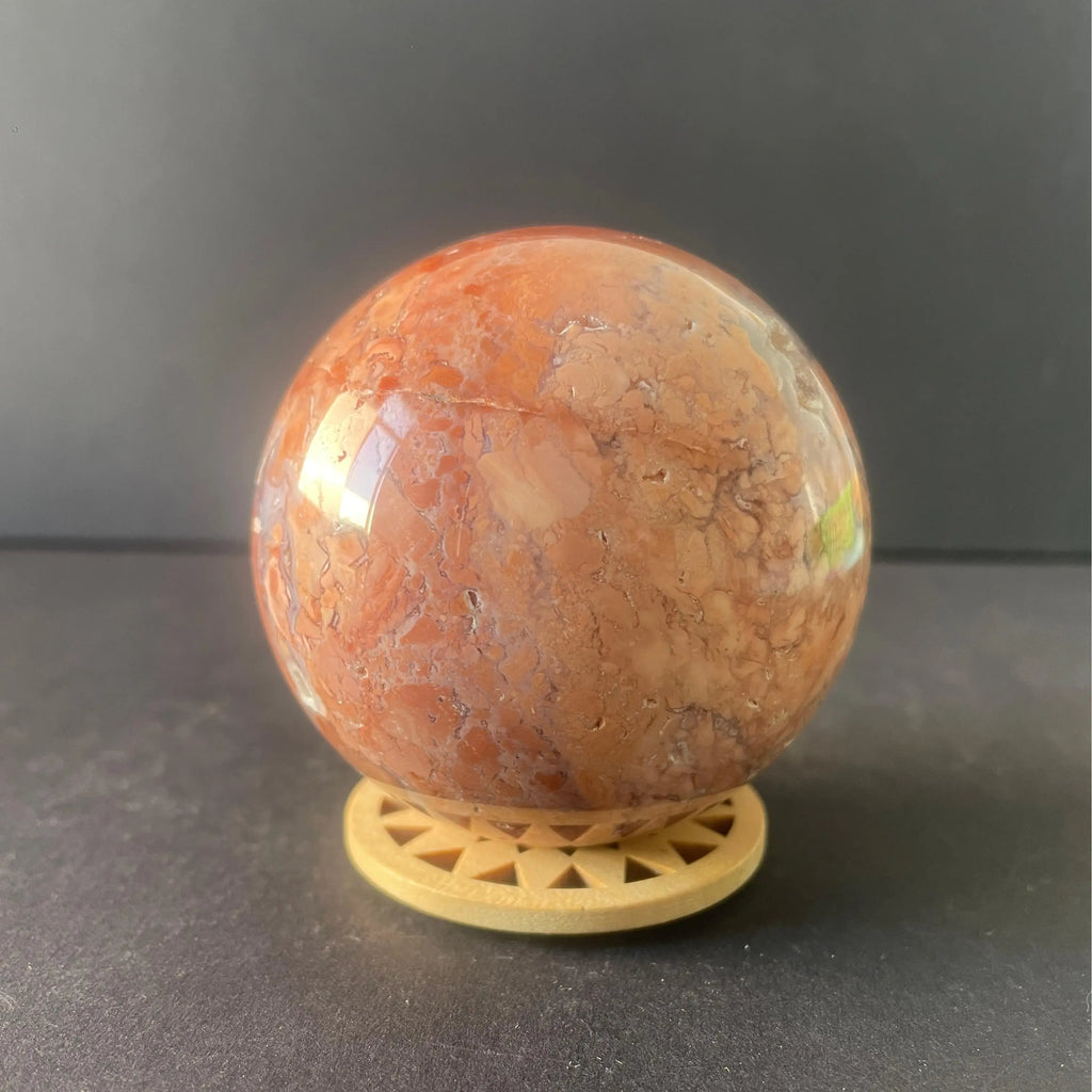 MT Hot-selling Natural Antique Pink Agate Crystal Ball for Fashion Trend