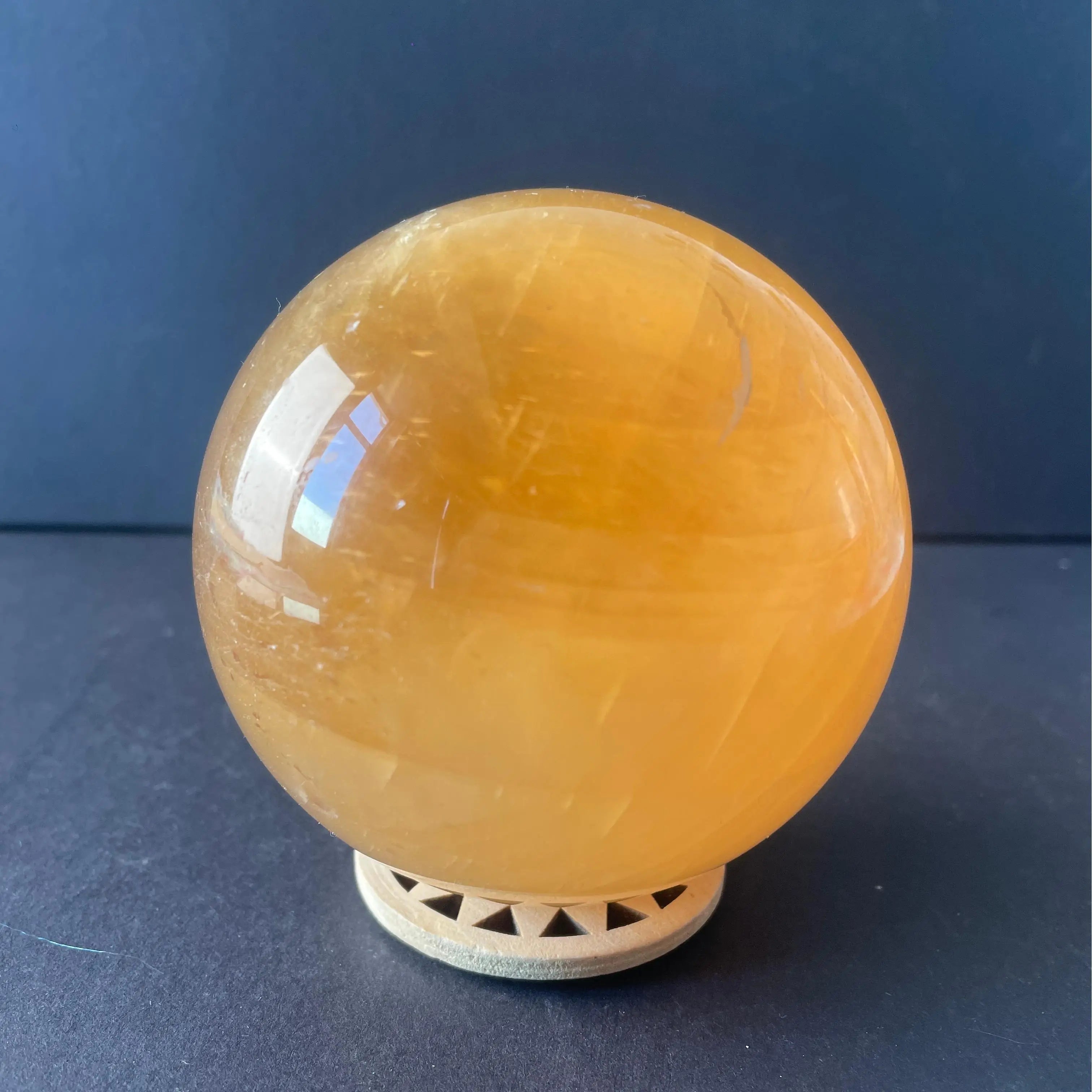 MT Brand Natural Honey Calcite Crystal Balls for Decoration-Fashion Trend