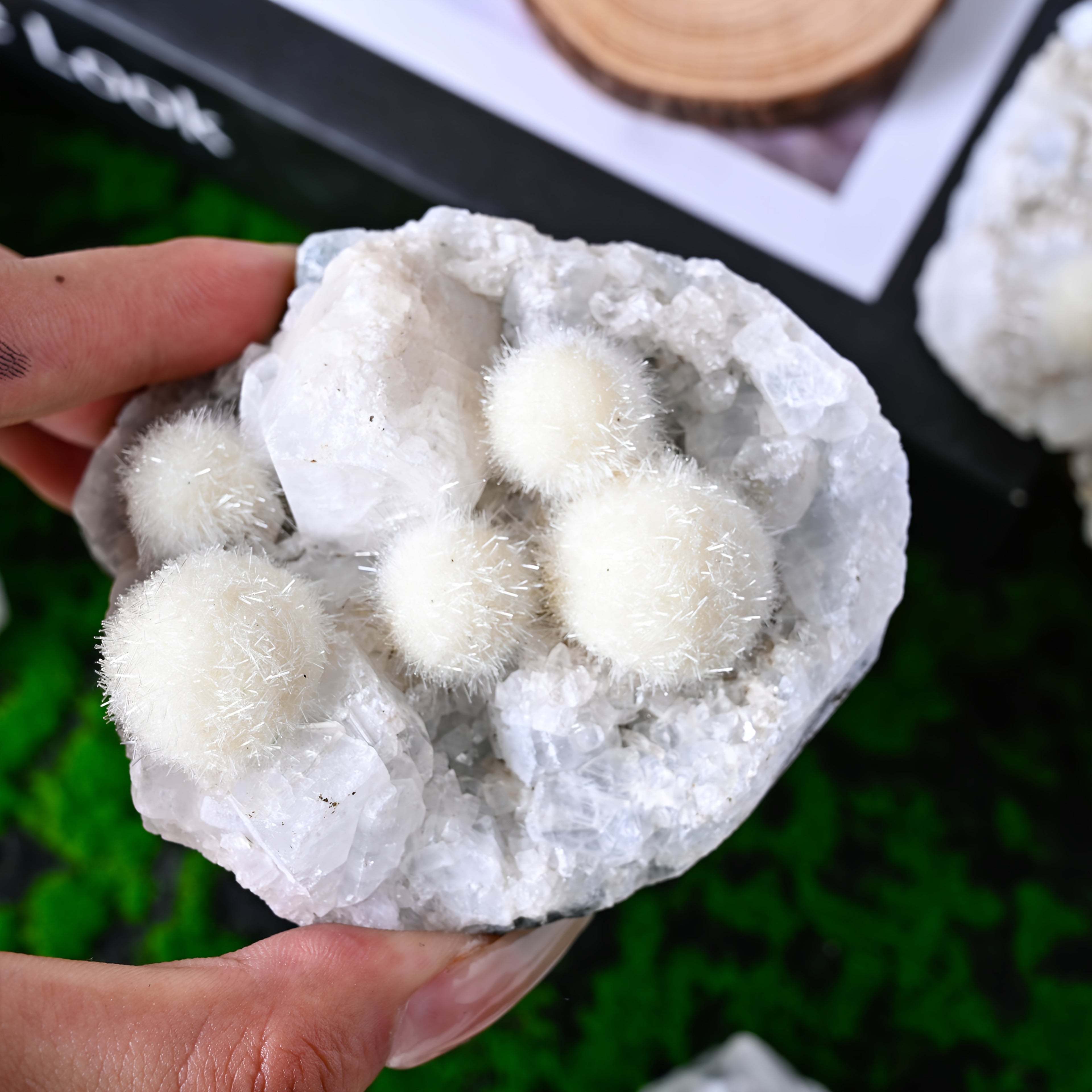 Crystal Craft Apophyllite Fisheye Stone Hairball Cluster for Valentine's Day Gifts