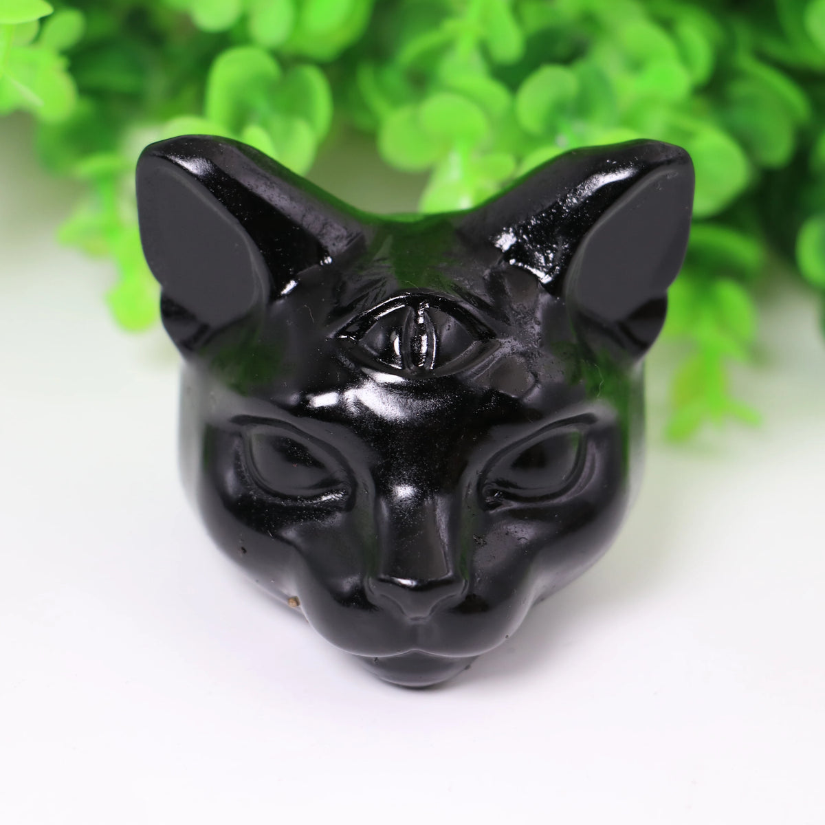 Crystal Cat Head Carving, 6-8 cm - Material Options