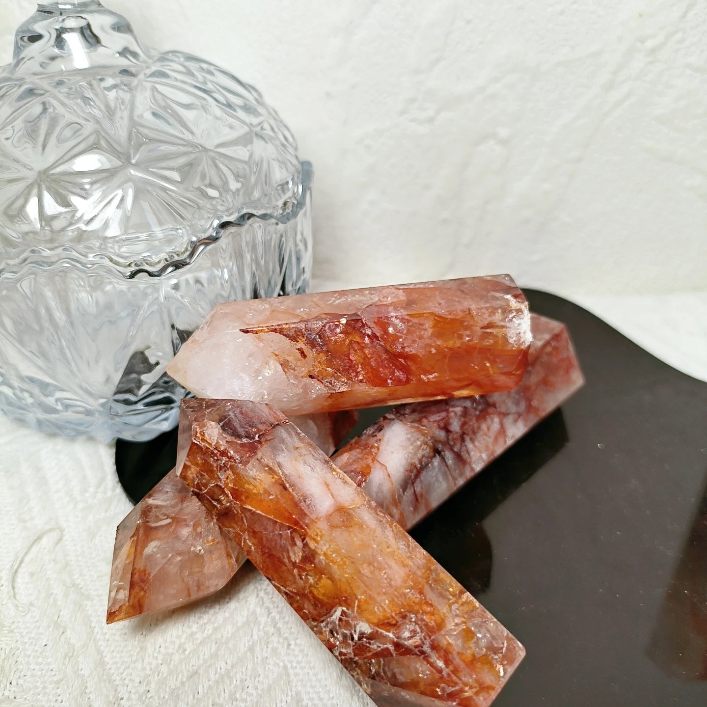 Natural Crystal Tower Point Stone Fire Quartz Point for Decoration