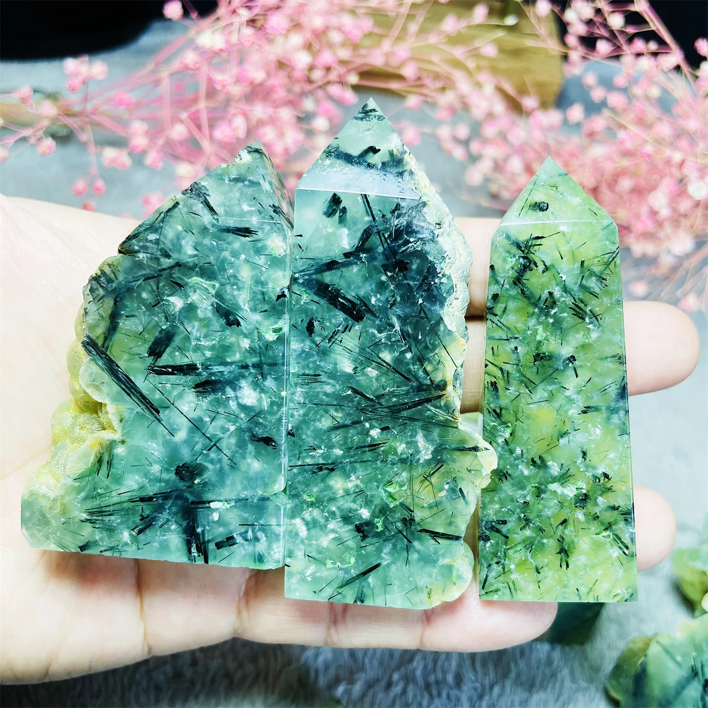Natural Prehnite Crystal Tower Stone Crystal Point Obelisk for Home Decoration