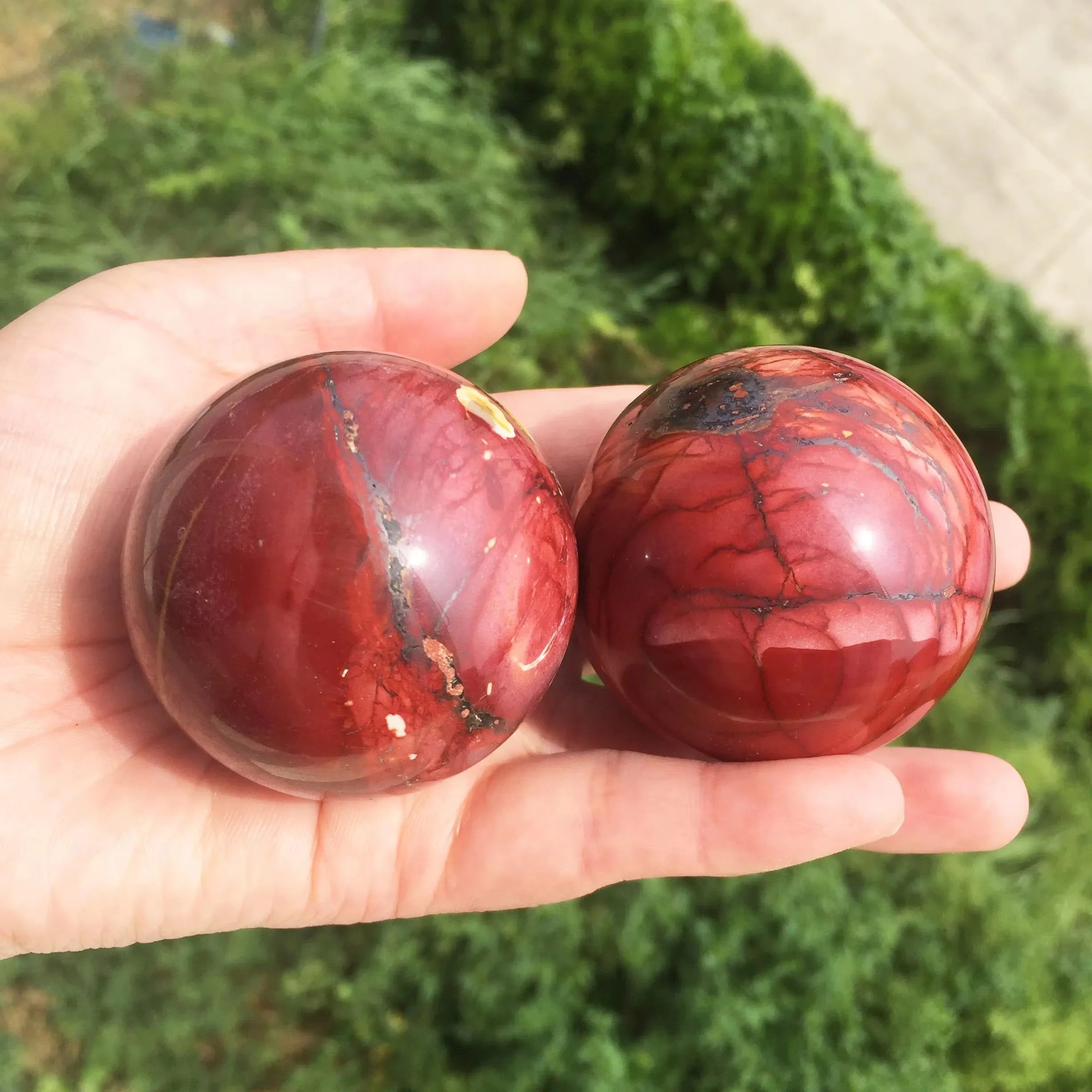 Natural Colorful Red Yellow Mookite Sphere Crystal Stone Ball Quartz Stone for Home Decoration