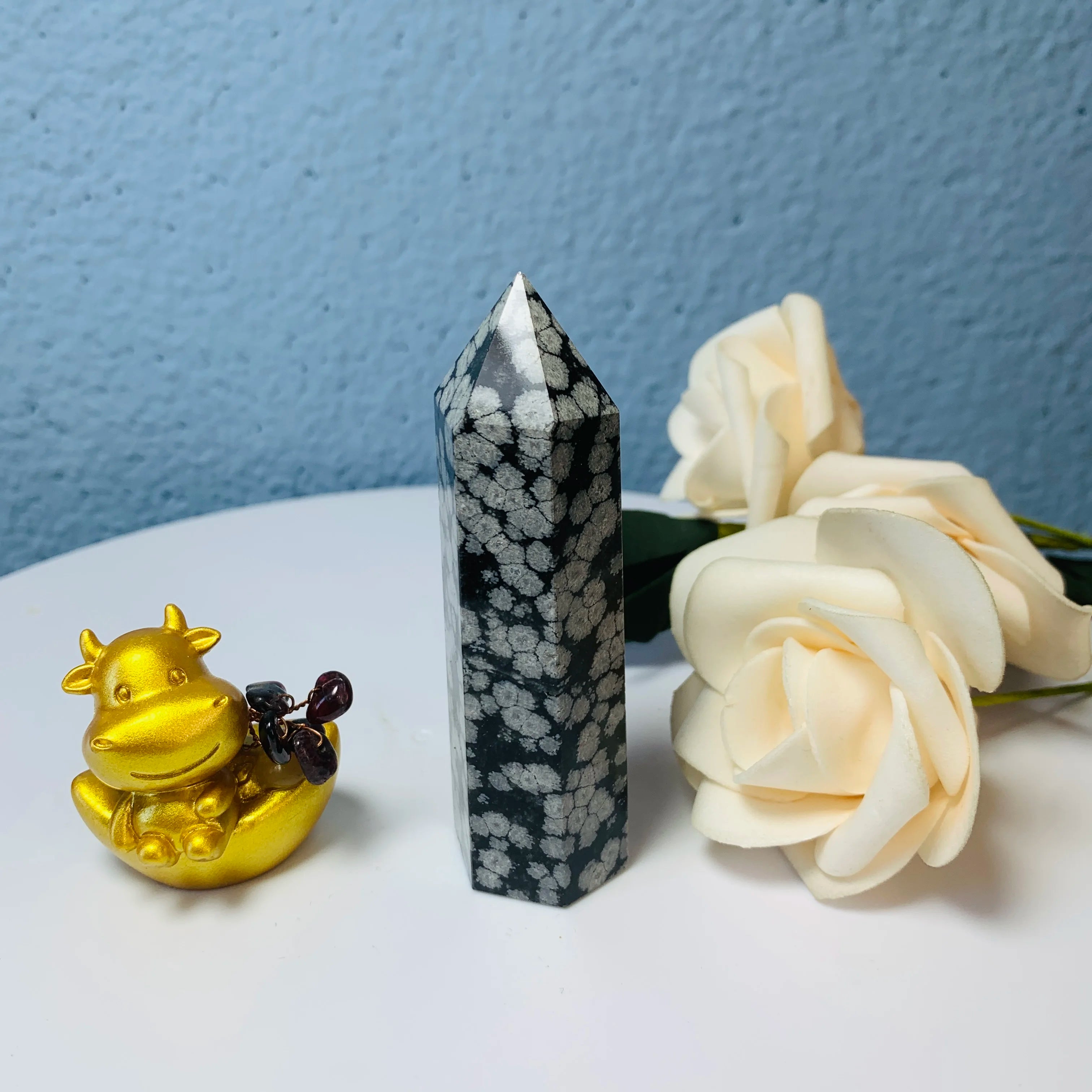 Natural Crystal Stone Point Multi Material Tower for Decoration