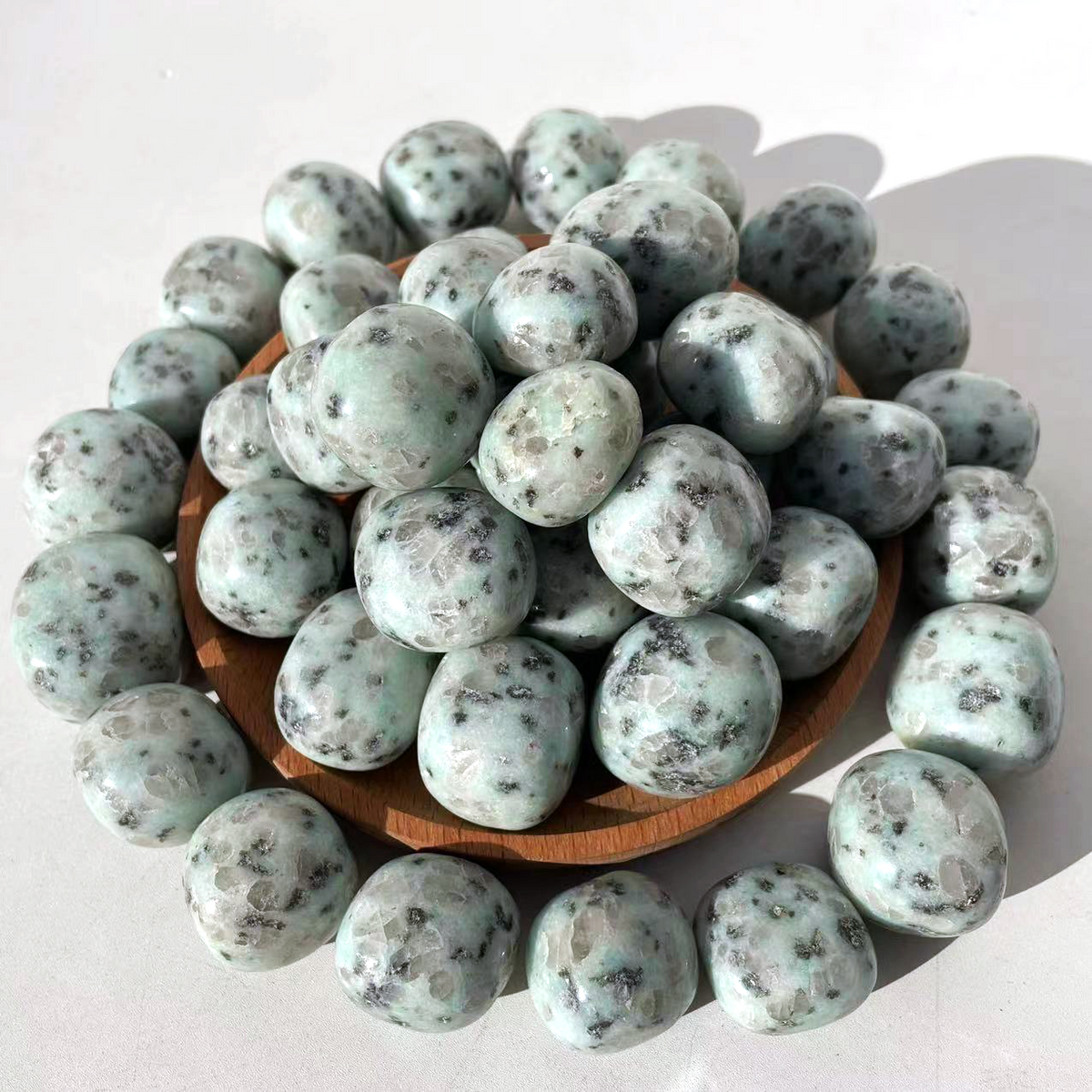Natural Tumbled Crystal Stones — 100g Bag — Kivi jasper