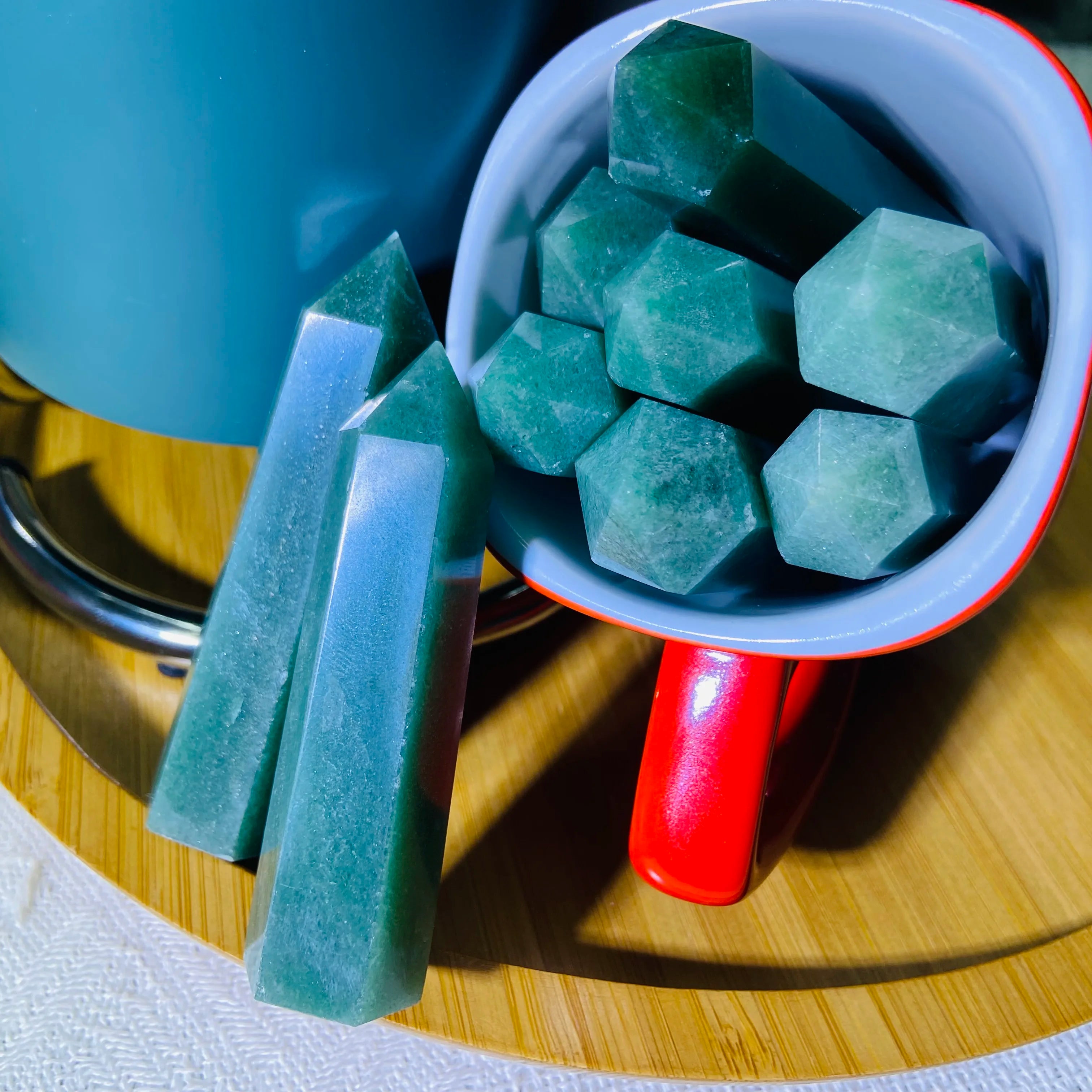 Natural Green Aventurine Towers, 1 kg Lot