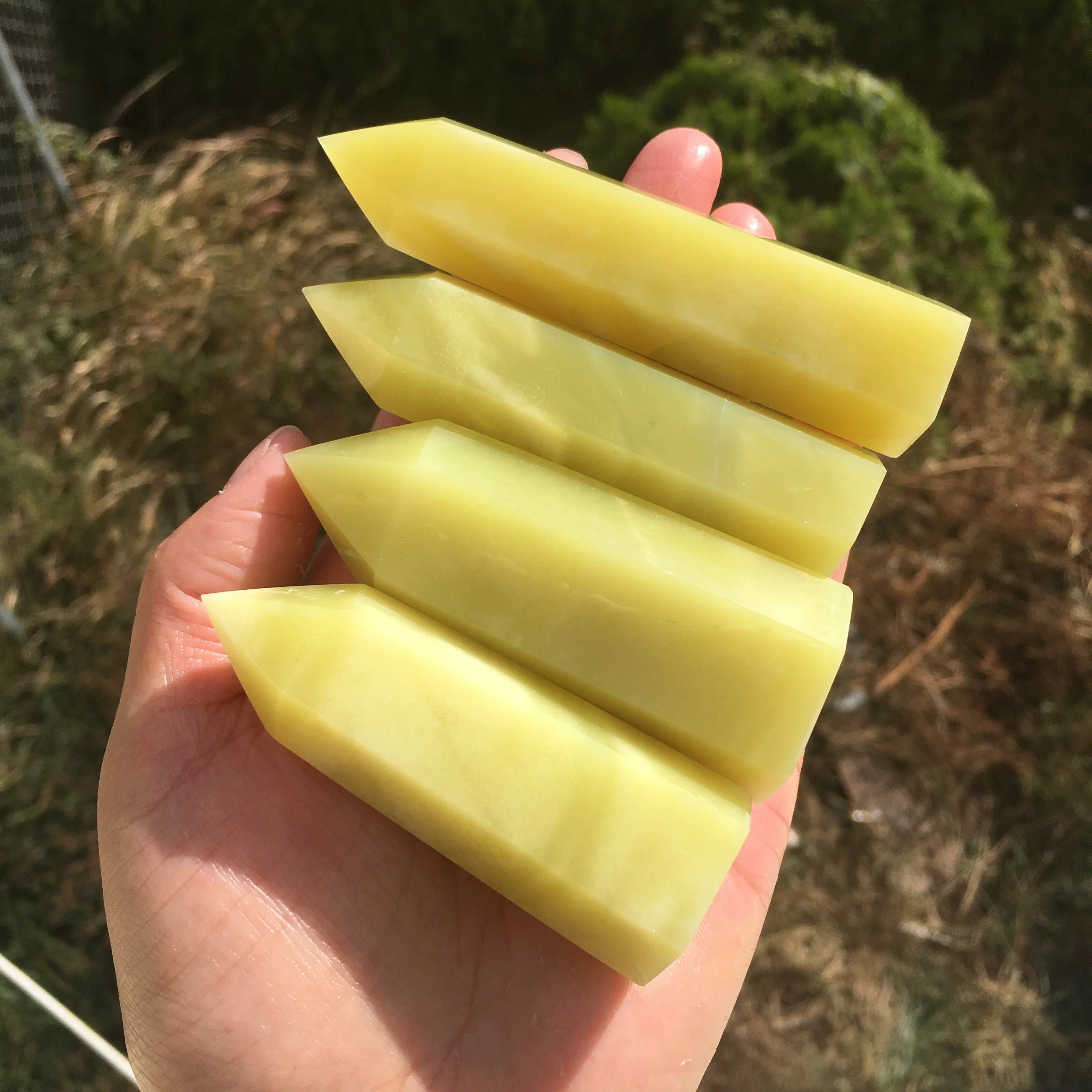 Natural Crystal Stone Point Lemon Jade Tower Green Jade Point for Decoration