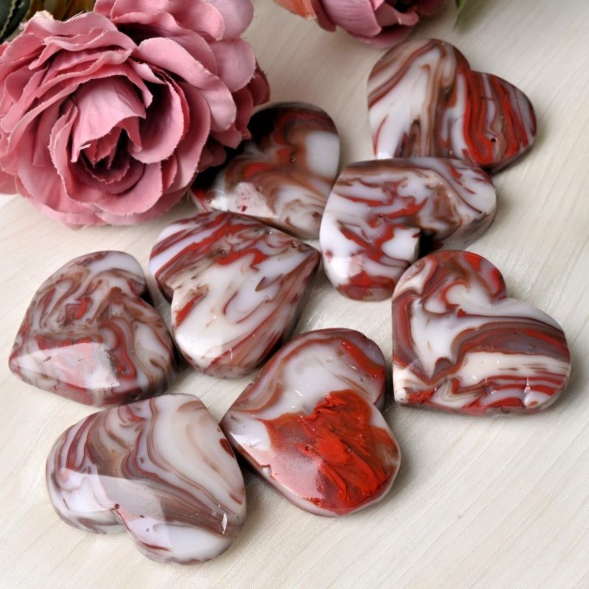 Natural Red Vein Agate Heart Natural Crystal Rough Stone for Gifts