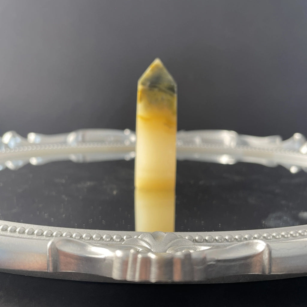 Natural Crystal Bumble Bee Jasper Tower-Shaped Decorative Item