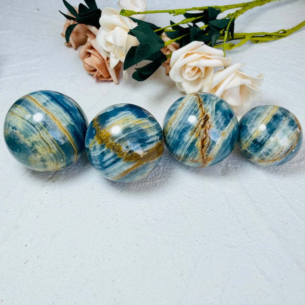 Natural Blue Onyx Ball Polished Banded Crystal Sphere for Home Decor Gift