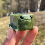 Xiuyan Frog Carving Natural Multiple Green Jasper Frog for Decoration Crystal Decor