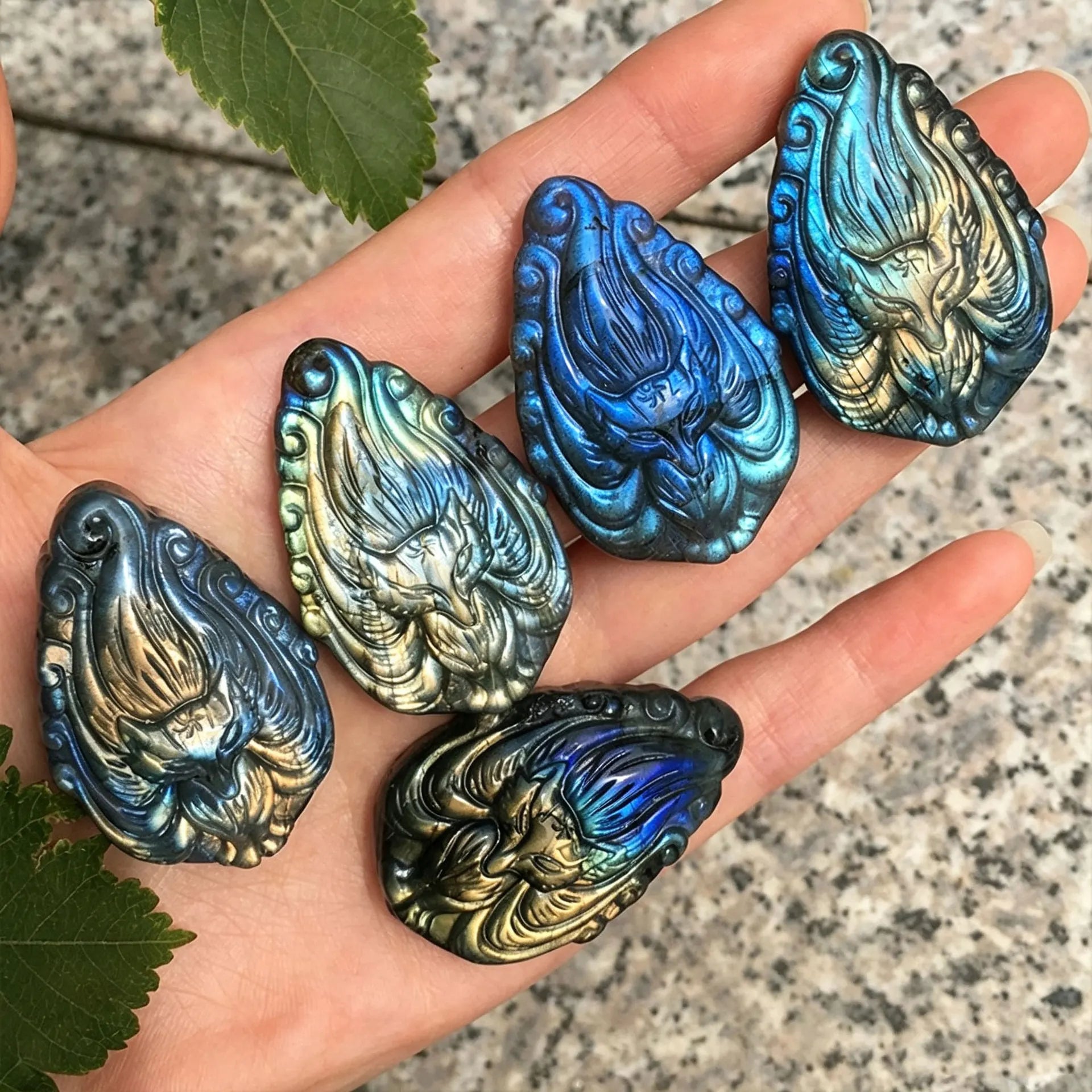Labradorite Fox Natural Crystal Animals Crafts Small Labradorite Nine Tails Fox Statue for - Standard