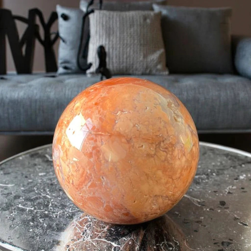 MT Hot-selling Natural Antique Pink Agate Crystal Ball for Fashion Trend