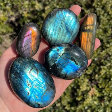 Palm & Touch Stones