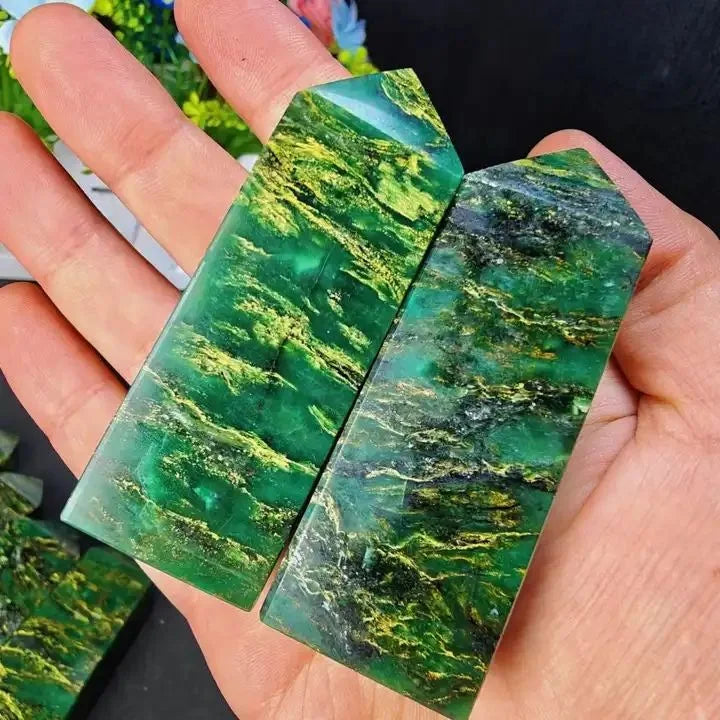 Green Gemstone Prism Tower - 1 piece