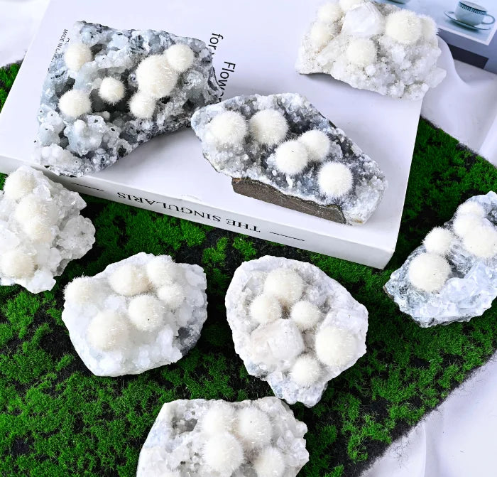 Crystal Craft Apophyllite Fisheye Stone Hairball Cluster for Valentine's Day Gifts