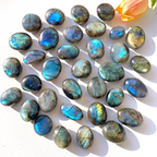 Natural Strong Flash Crystal Tumbled Labradorite Palm Stone for