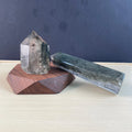 Gemstone Natural Garden Quartz Tower Stone