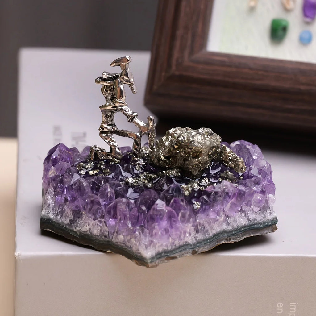 Natural Amethyst Crystal Miner Carving Stone Crafts