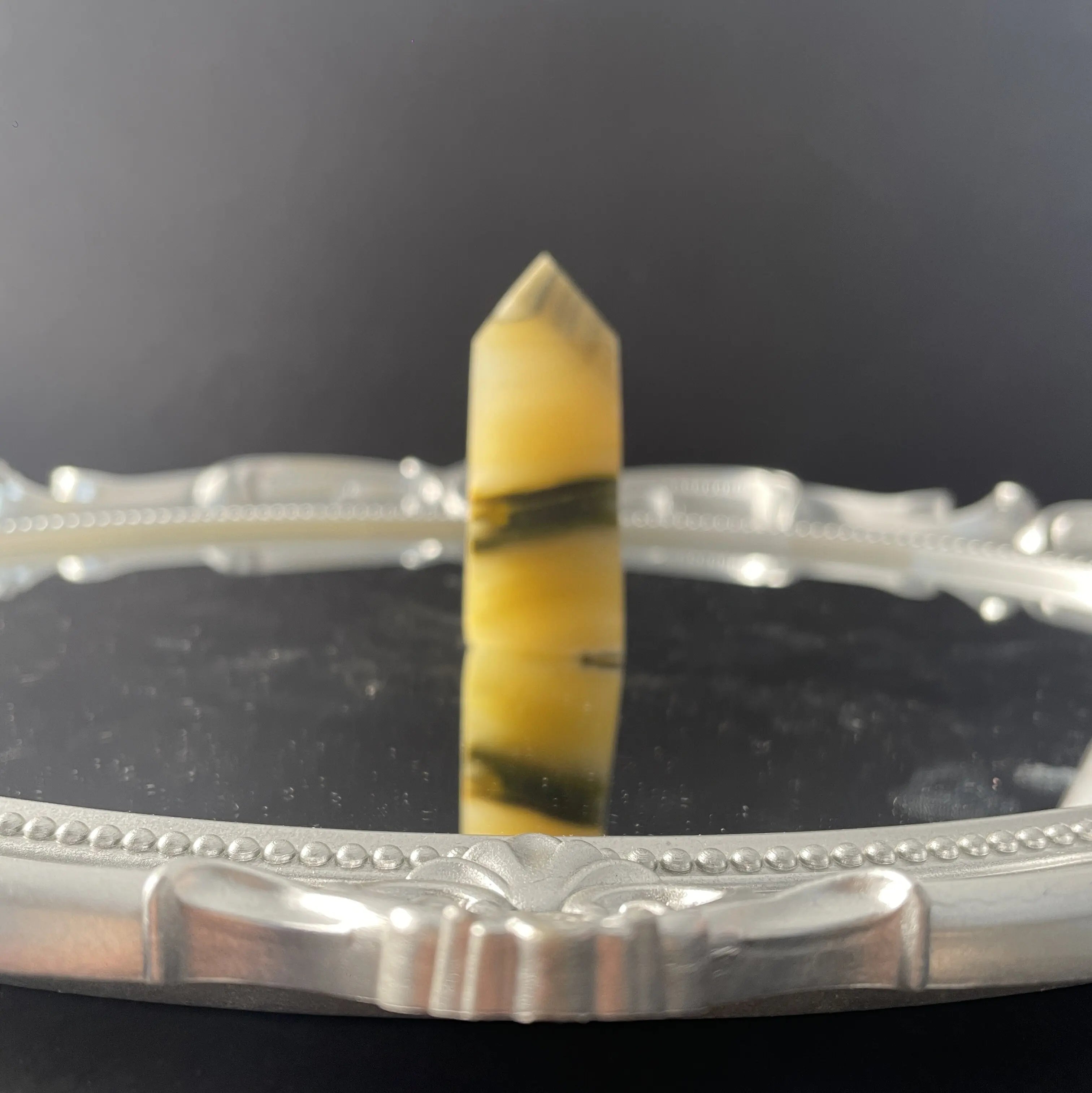 Natural Crystal Bumble Bee Jasper Tower-Shaped Decorative Item