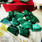 Natural Crystals Stone Malachite Freeform of Loose Gemstone