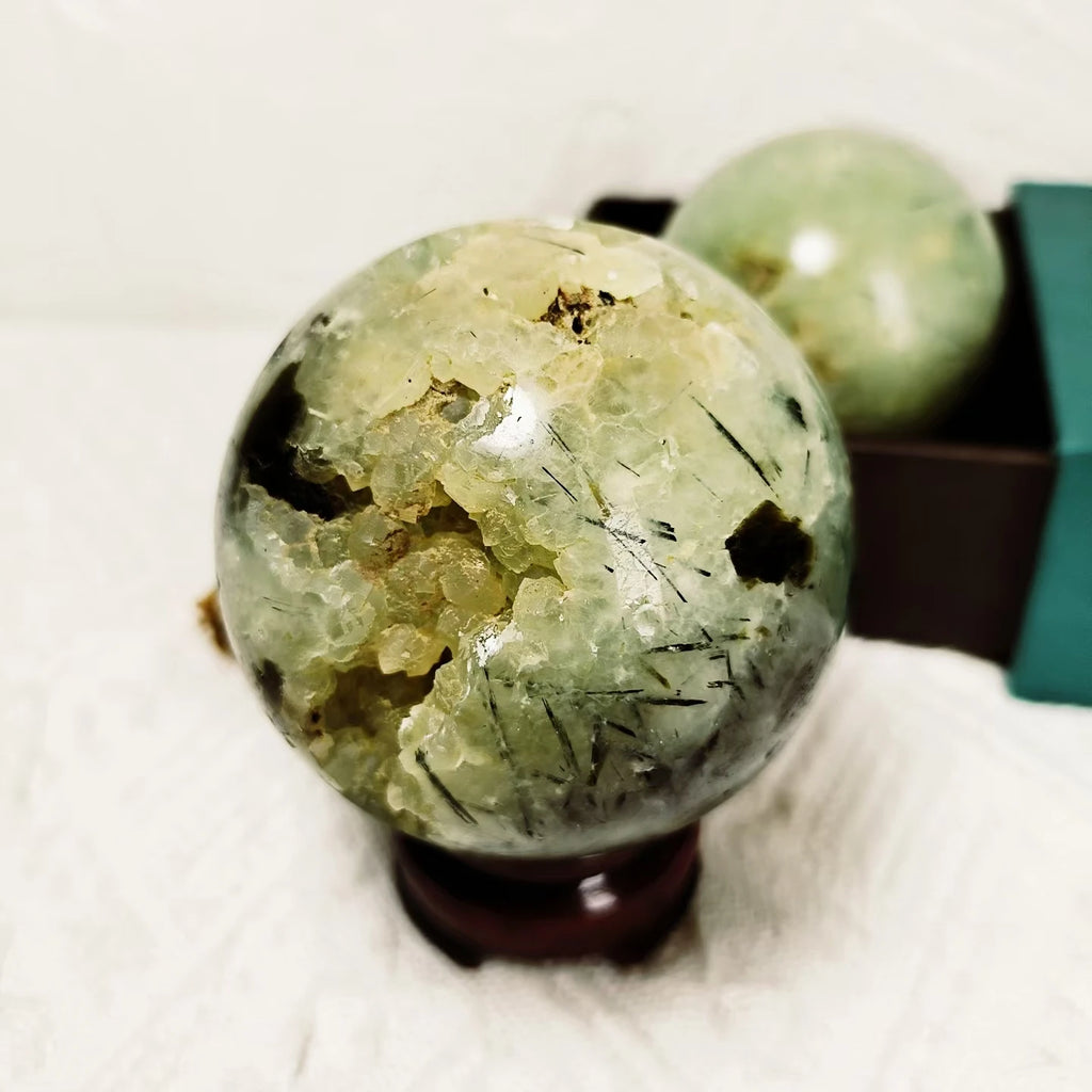 Natural Gemstone Crystal Stone Prehnite Sphere for Decoration