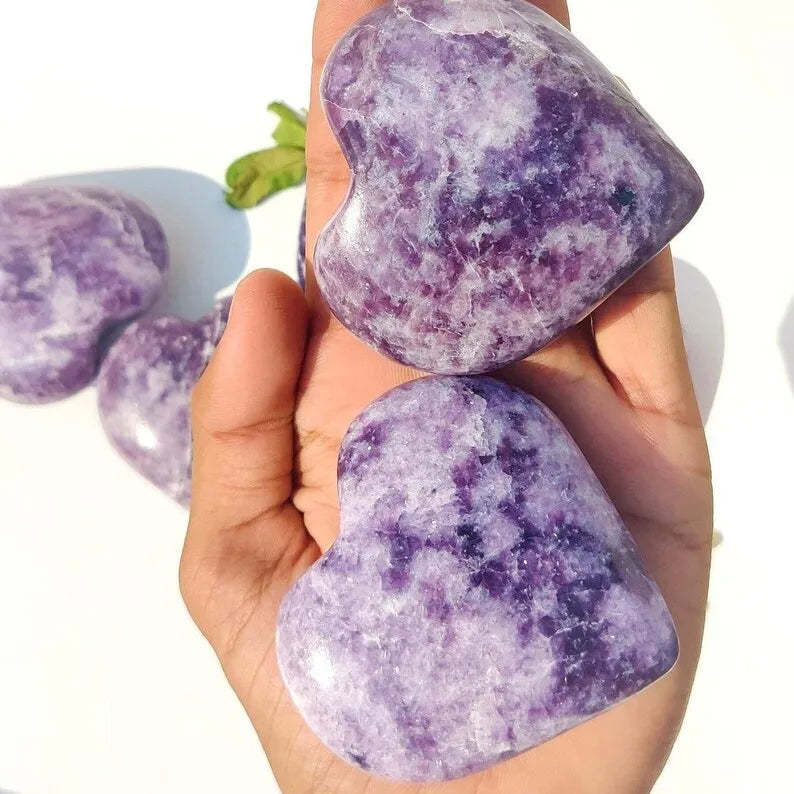 Natural Mica Heart Palm Stone Polished Mica Crystal Heart for Handheld