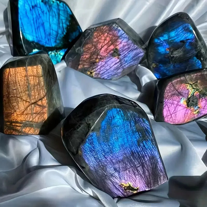 Natural Polished Crystal Crafts Blue Labradorite Freeform Stone Ornament