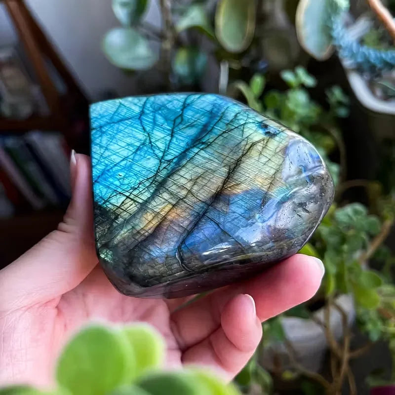 Natural Polished Crystal Crafts Blue Labradorite Freeform Stone Ornament