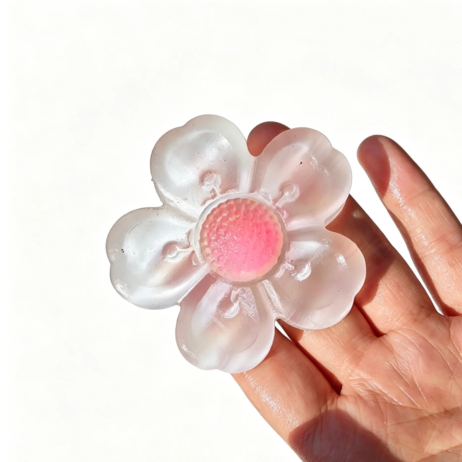 Natural Selenite Daisy Flower Carving Hand-Carved Crystal Crafts Decor, &
