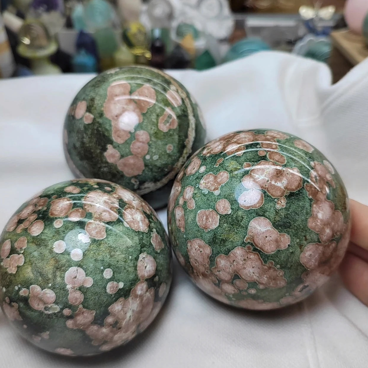 00f41ecd-cb5e-4832-8f95-c43c80a7e0e6