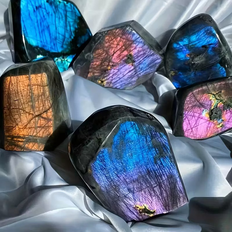 Blue Labradorite Freeform 800-1200 g - product selection view